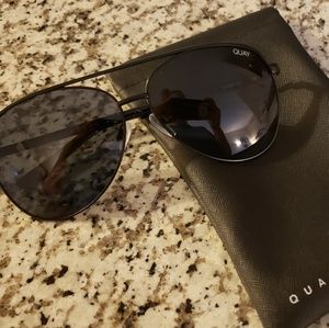 Sunglasees